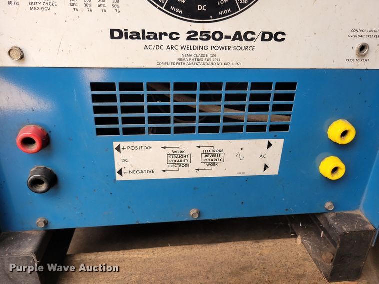 image for item KA9883 Miller Dialarc 250 welder