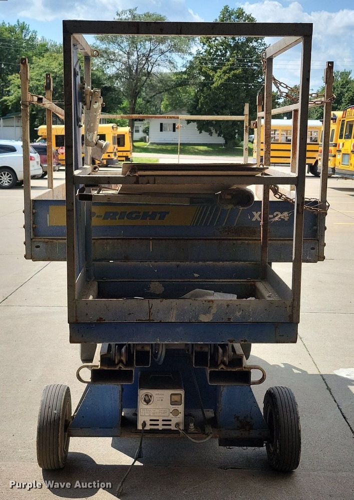 image for item KA9884 Up-Right XL-24 vertical lift