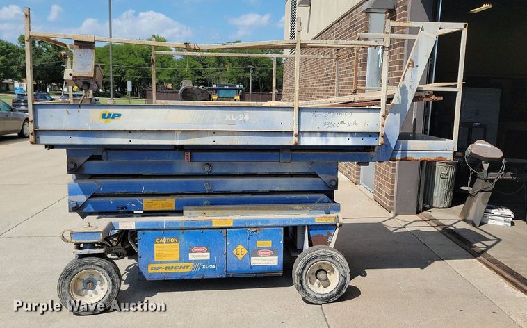 image for item KA9884 Up-Right XL-24 vertical lift