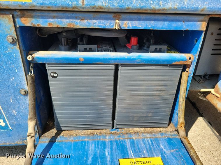 image for item KA9884 Up-Right XL-24 vertical lift