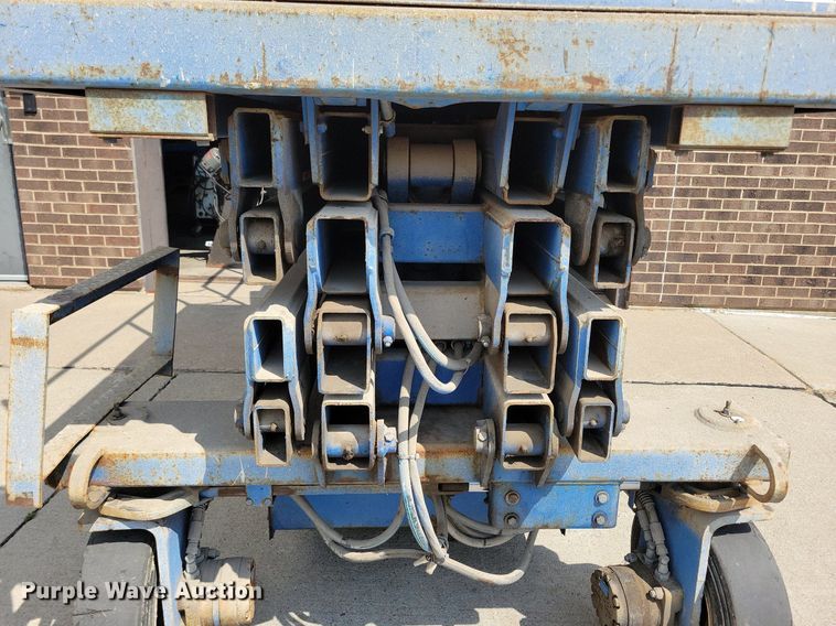 image for item KA9884 Up-Right XL-24 vertical lift