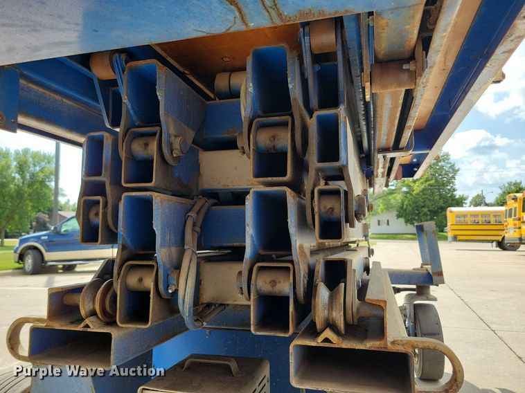 image for item KA9884 Up-Right XL-24 vertical lift