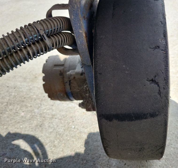 image for item KA9884 Up-Right XL-24 vertical lift