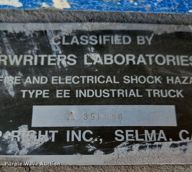 image for item KA9884 Up-Right XL-24 vertical lift