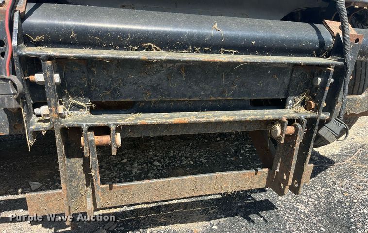 image for item LC9033 1998 Ford F700 dump truck