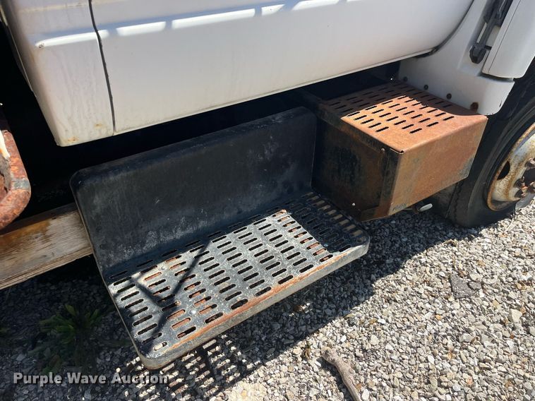 image for item LC9034 1991 Chevrolet Kodiak C6500 flatbed truck