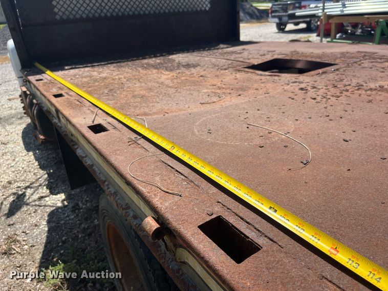 image for item LC9034 1991 Chevrolet Kodiak C6500 flatbed truck