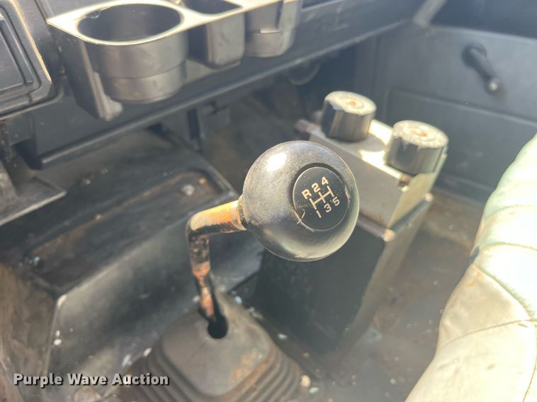 image for item LC9034 1991 Chevrolet Kodiak C6500 flatbed truck