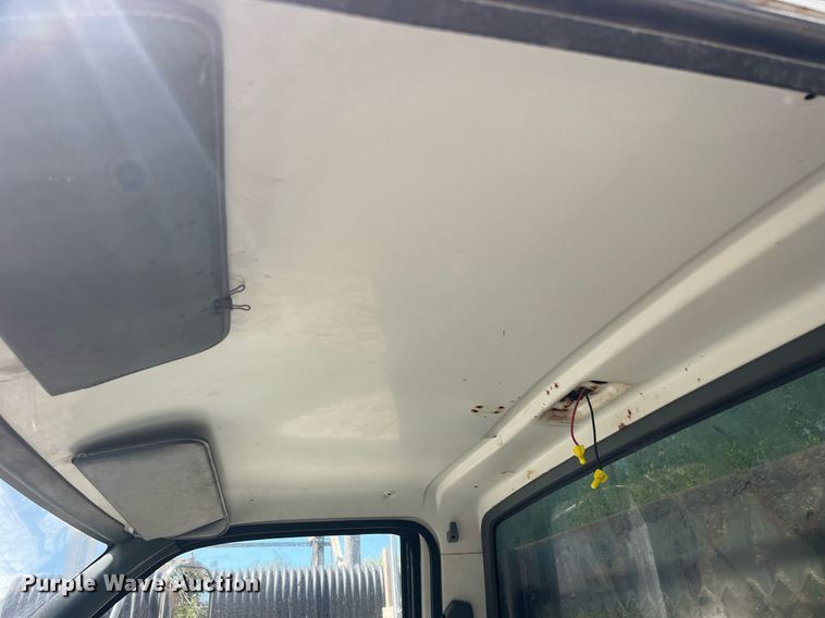 image for item LC9034 1991 Chevrolet Kodiak C6500 flatbed truck