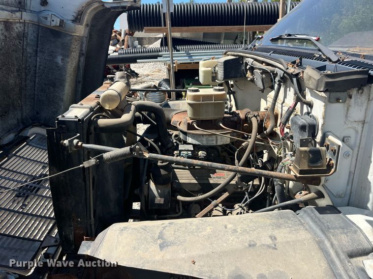 image for item LC9034 1991 Chevrolet Kodiak C6500 flatbed truck