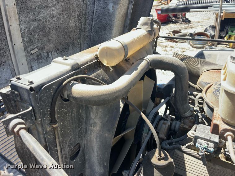 image for item LC9034 1991 Chevrolet Kodiak C6500 flatbed truck