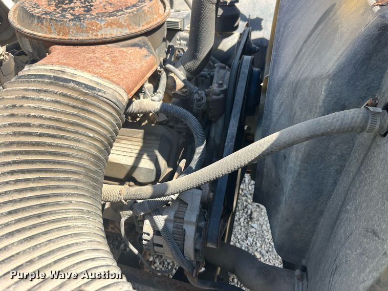 image for item LC9034 1991 Chevrolet Kodiak C6500 flatbed truck