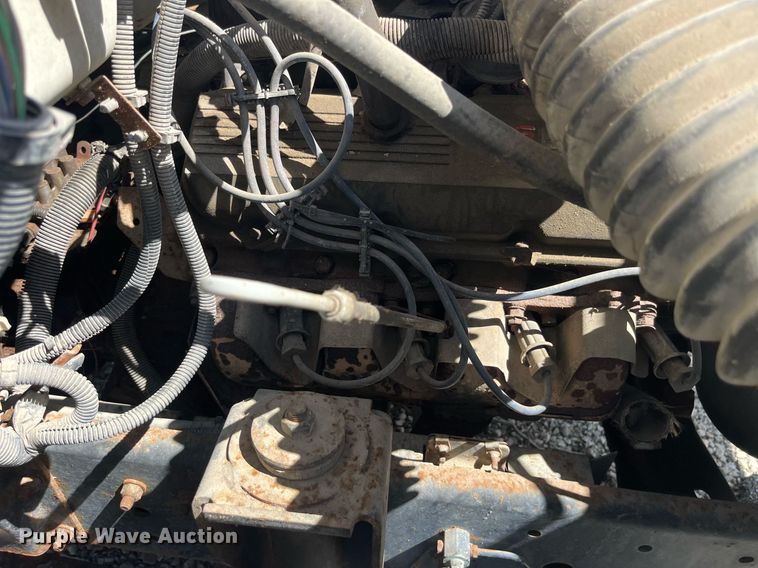 image for item LC9034 1991 Chevrolet Kodiak C6500 flatbed truck