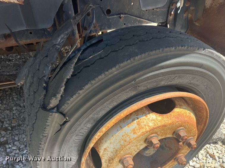 image for item LC9034 1991 Chevrolet Kodiak C6500 flatbed truck