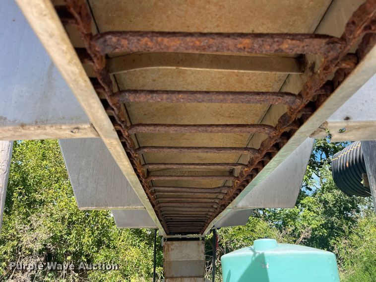 image for item LC9036 Magnum salt spreader