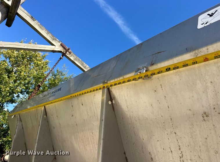 image for item LC9036 Magnum salt spreader