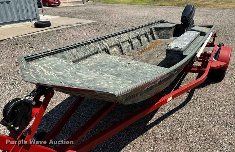 image for item LF9892 War Eagle  642 boat