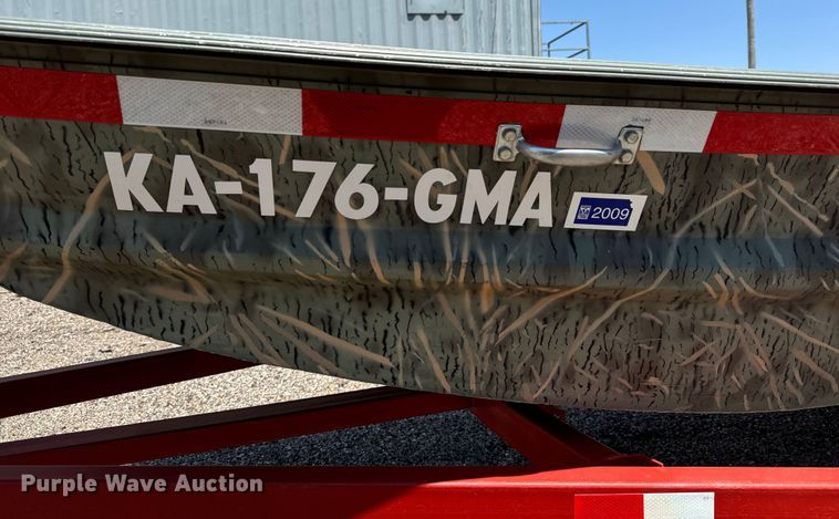 image for item LF9892 War Eagle  642 boat