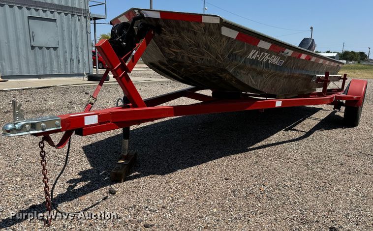 image for item LF9892 War Eagle  642 boat