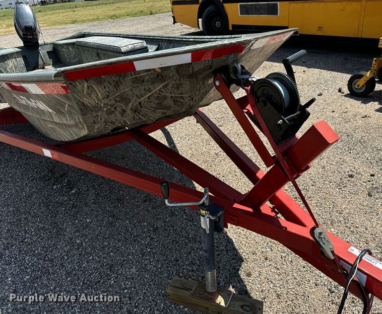 image for item LF9892 War Eagle  642 boat