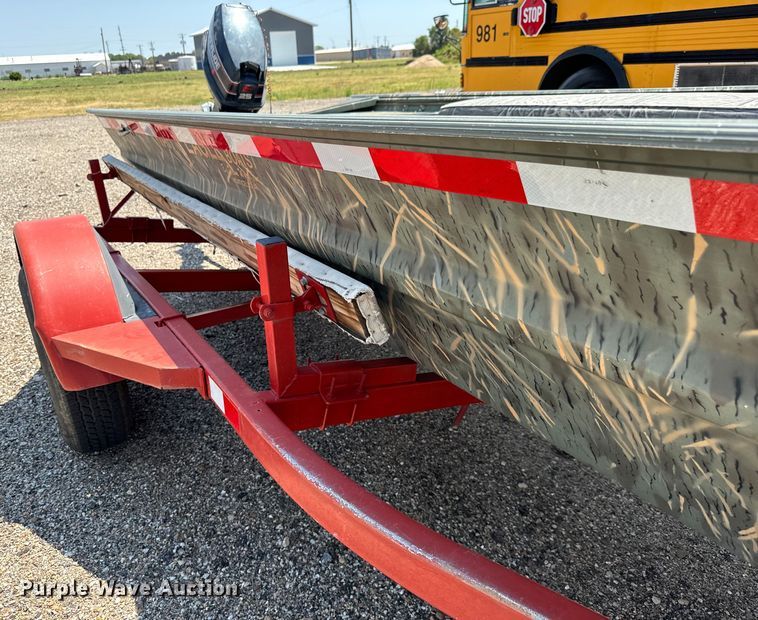 image for item LF9892 War Eagle  642 boat