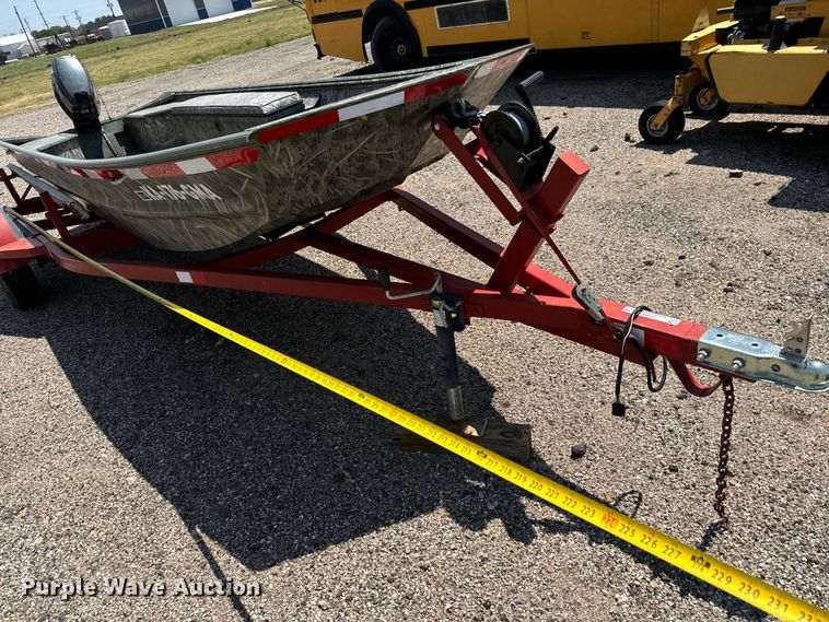 image for item LF9892 War Eagle  642 boat