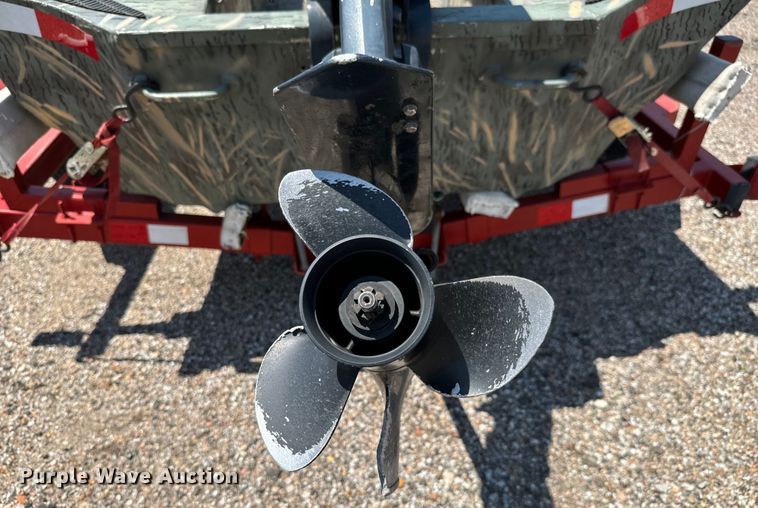 image for item LF9892 War Eagle  642 boat