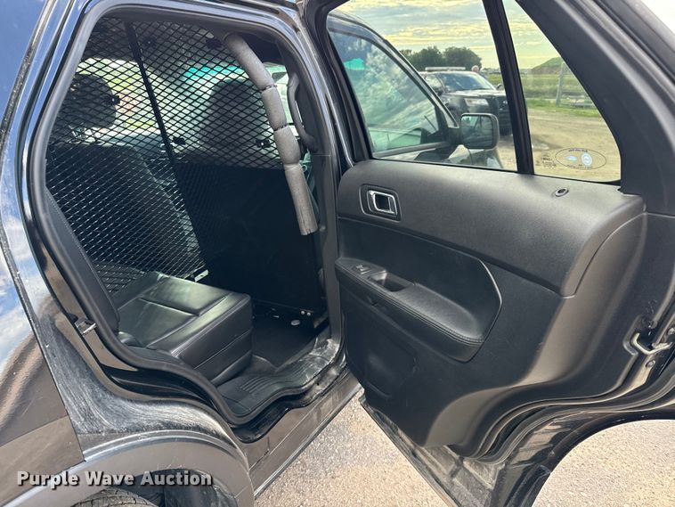image for item LF9976 2017 Ford Explorer Police Interceptor SUV