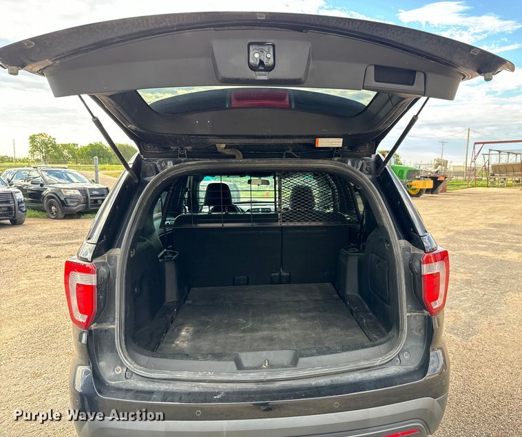 image for item LF9976 2017 Ford Explorer Police Interceptor SUV