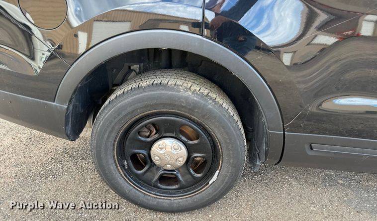 image for item LF9976 2017 Ford Explorer Police Interceptor SUV