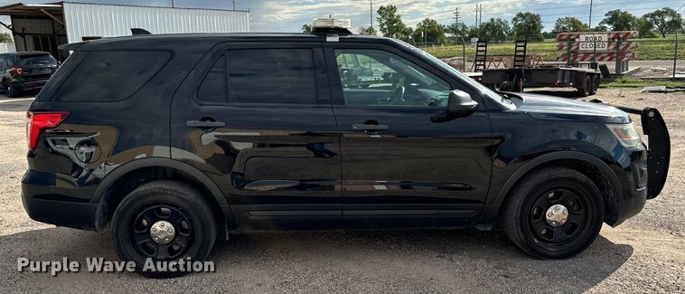 image for item LF9978 2017 Ford Explorer Police Interceptor SUV