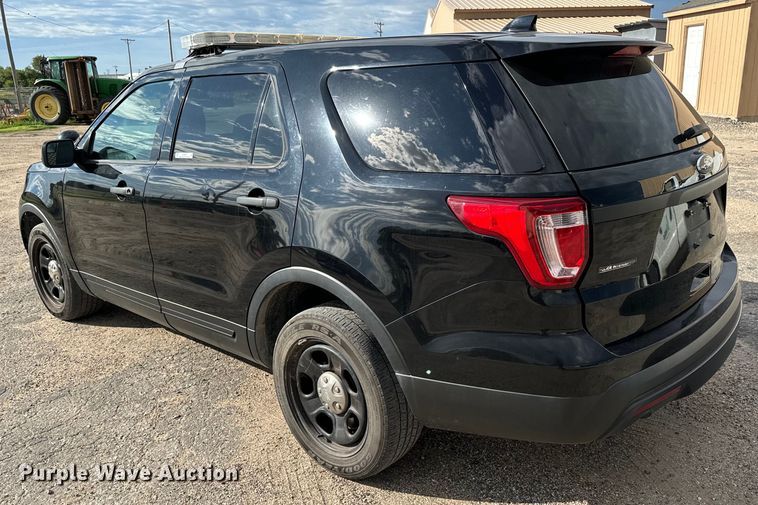 image for item LF9978 2017 Ford Explorer Police Interceptor SUV