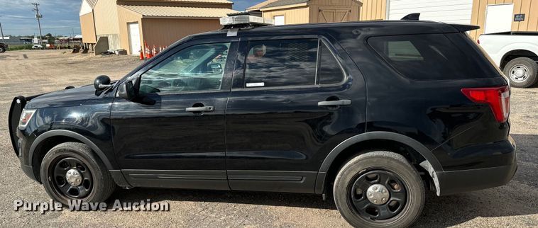 image for item LF9978 2017 Ford Explorer Police Interceptor SUV