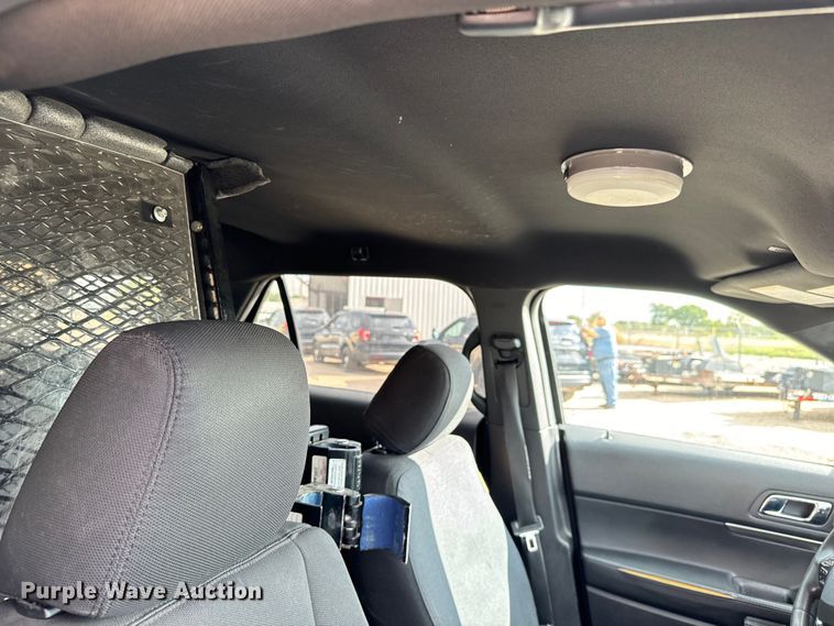 image for item LF9978 2017 Ford Explorer Police Interceptor SUV