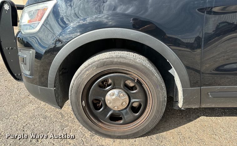 image for item LF9978 2017 Ford Explorer Police Interceptor SUV