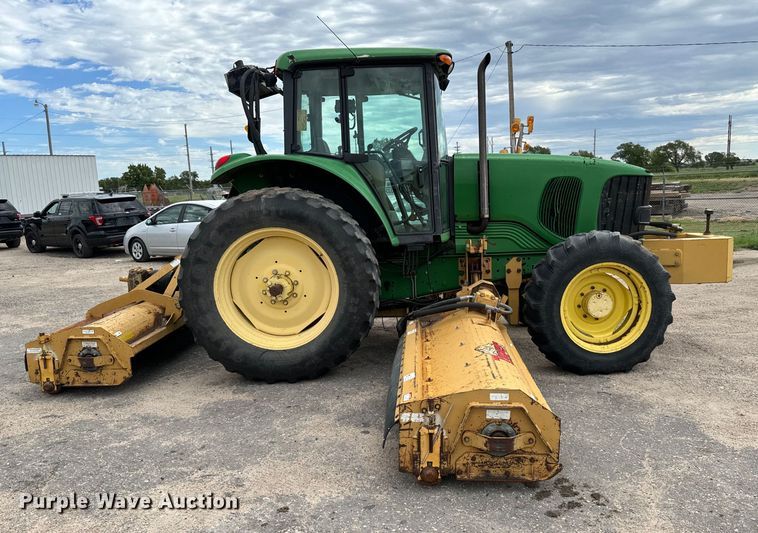 image for item LF9984 2003 John Deere 6615 MFWD tractor