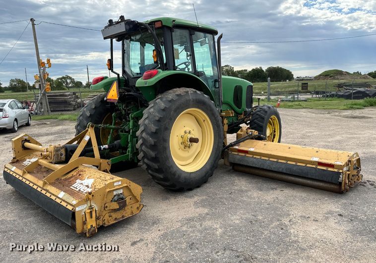 image for item LF9984 2003 John Deere 6615 MFWD tractor