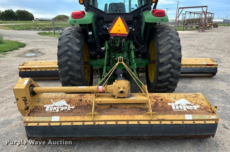 image for item LF9984 2003 John Deere 6615 MFWD tractor