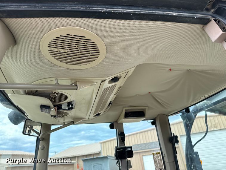 image for item LF9984 2003 John Deere 6615 MFWD tractor