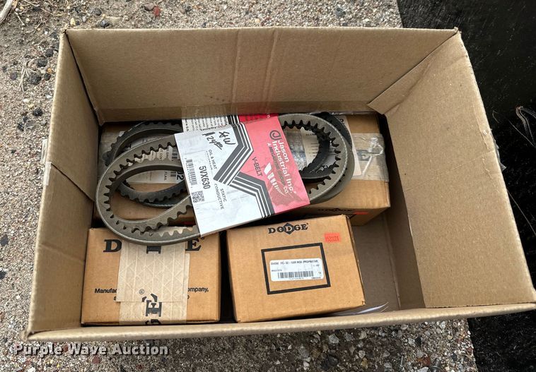 image for item LF9984 2003 John Deere 6615 MFWD tractor