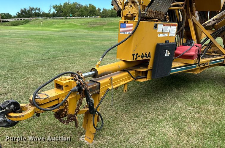image for item LF9987 2000 Vermeer TS-44A tree spade