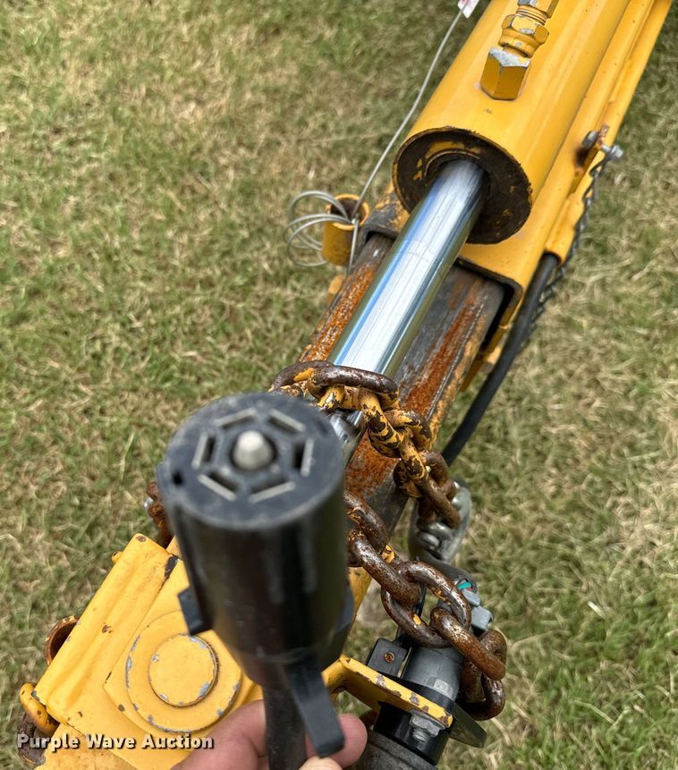 image for item LF9987 2000 Vermeer TS-44A tree spade