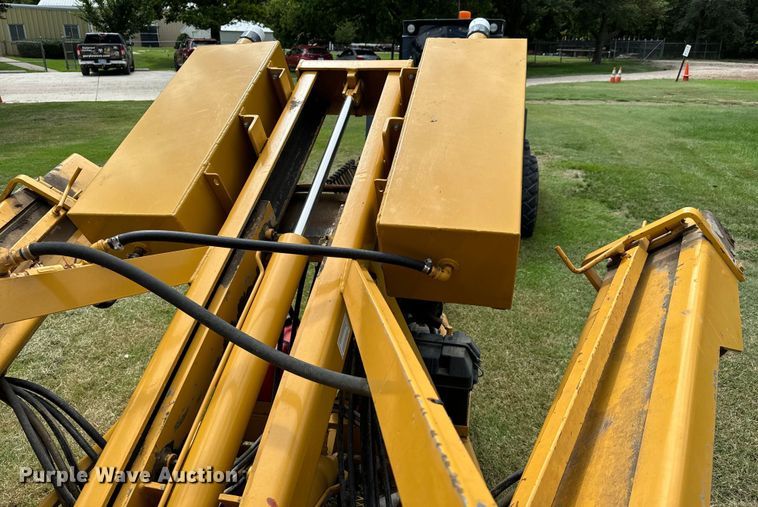 image for item LF9987 2000 Vermeer TS-44A tree spade