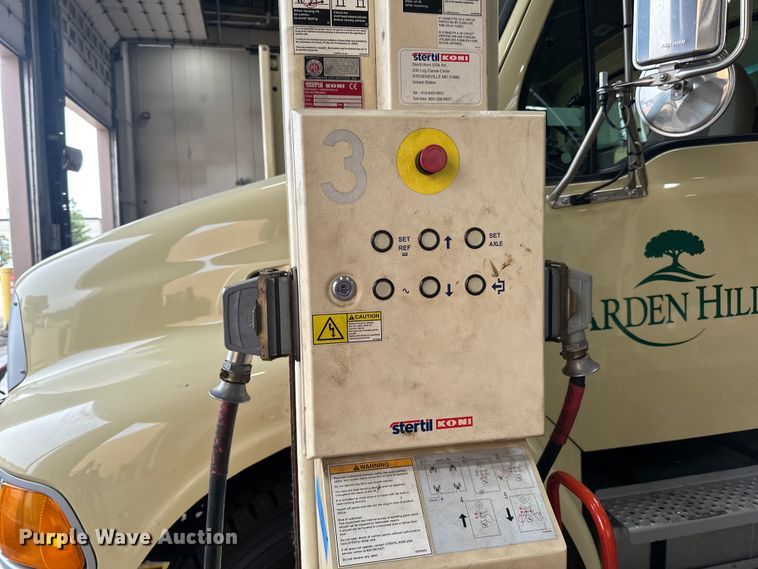 image for item LR9434 Stertil Koni  four post lift