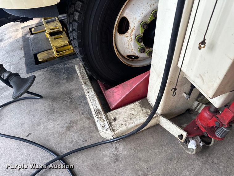 image for item LR9434 Stertil Koni  four post lift