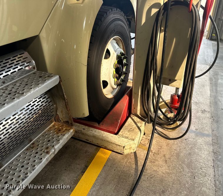 image for item LR9434 Stertil Koni  four post lift