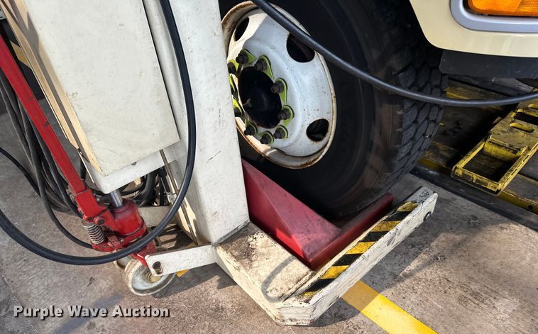 image for item LR9434 Stertil Koni  four post lift