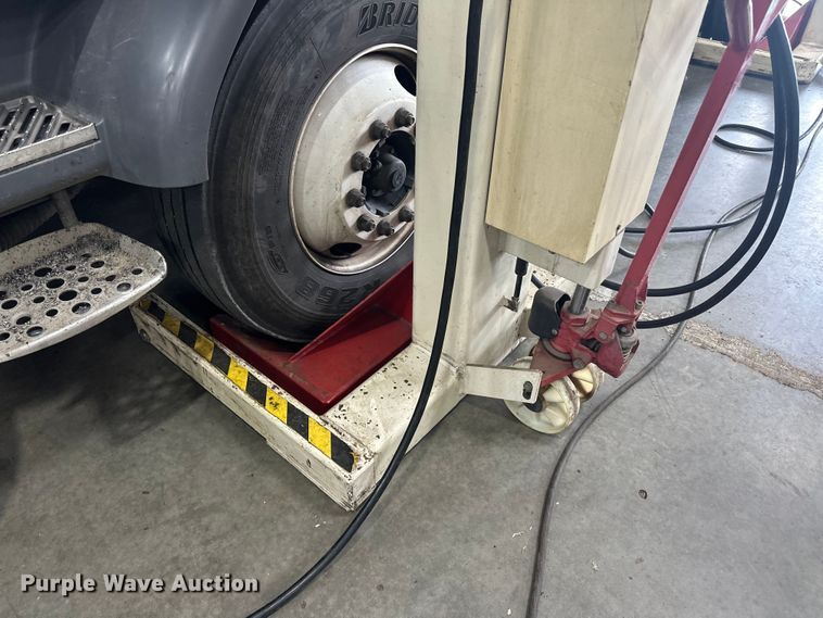 image for item LR9435 Stertil Koni four post lift