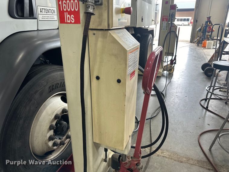 image for item LR9435 Stertil Koni four post lift