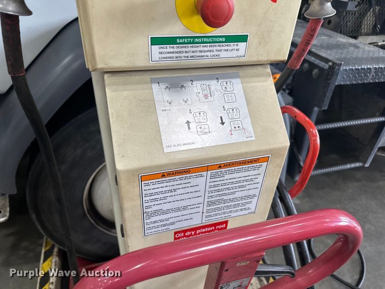 image for item LR9435 Stertil Koni four post lift